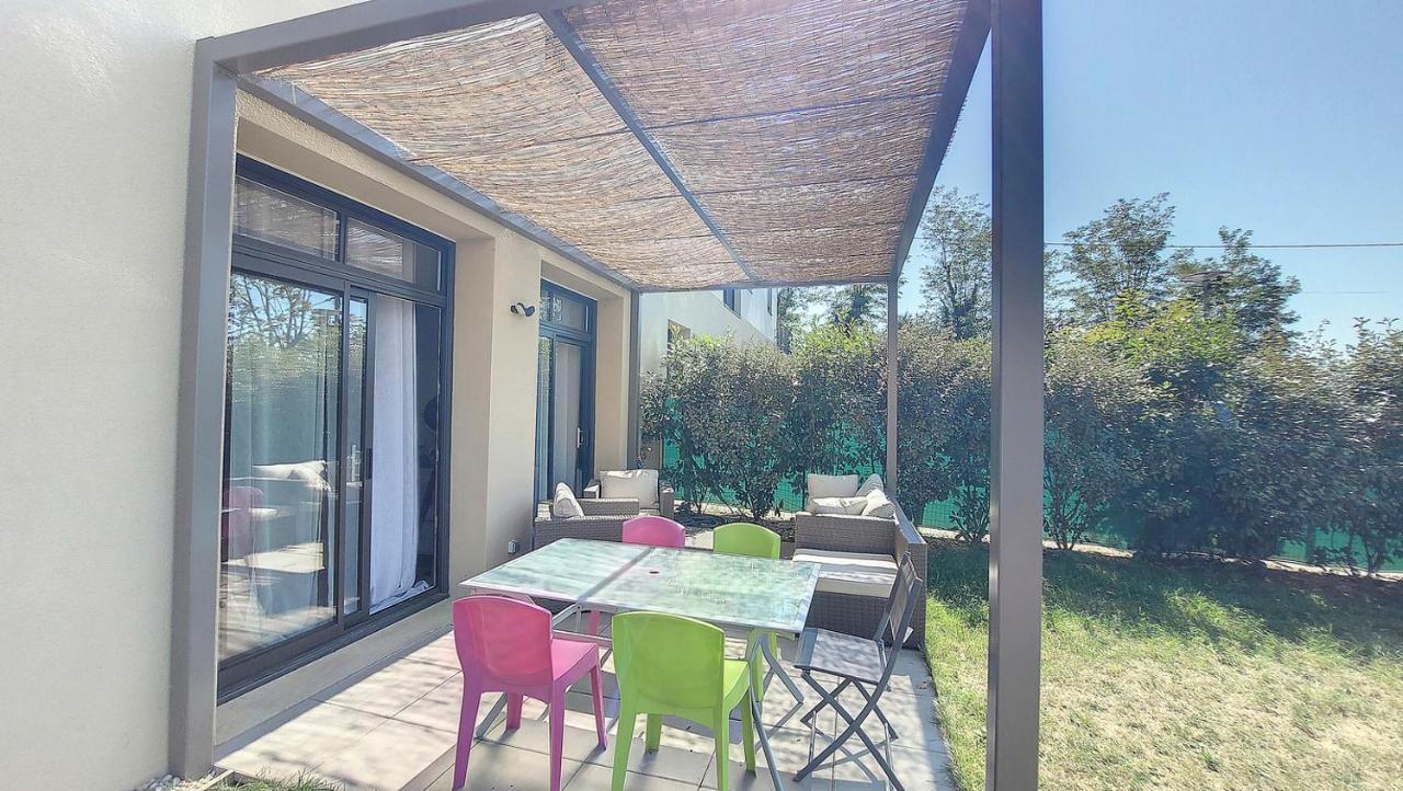 Appartement Duplex En Rez De Jardin à Neuville-sur-Saône Extérieur photo